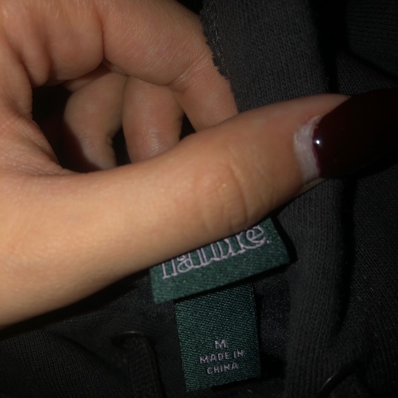 Cropped Sweatshirt - Picture 2 of 2